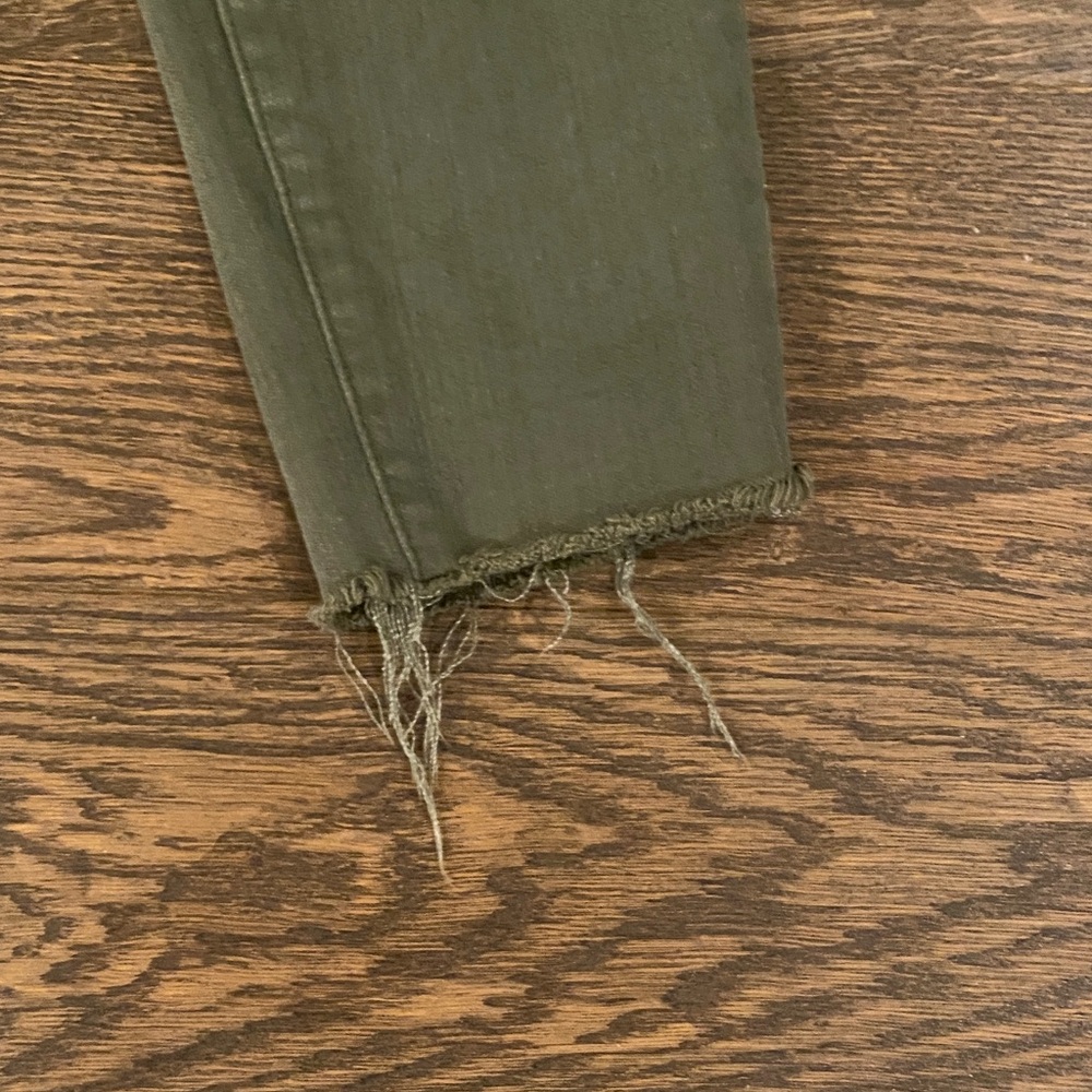 Universal Thread Olive Green Mid Rise Jeggings - Picture 4 of 6